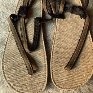 Earth Runner Sandals